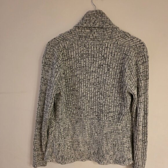 Basic Cardigan - Picture 2 of 6